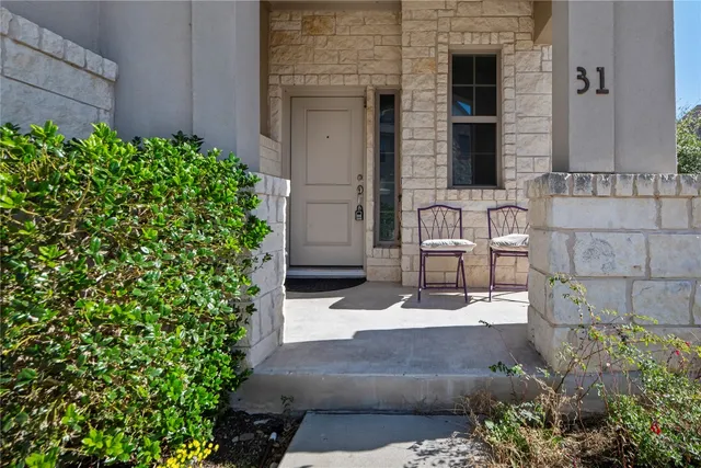 $2,669 | 13001 Hymeadow Drive, Unit 31, Austin, TX 78729
