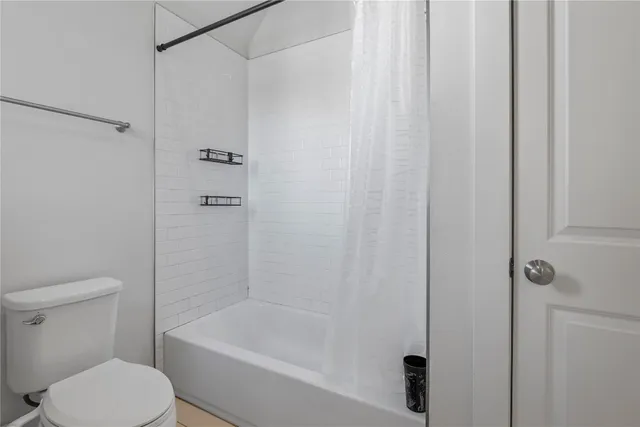 $2,669 | 13001 Hymeadow Drive, Unit 31, Austin, TX 78729