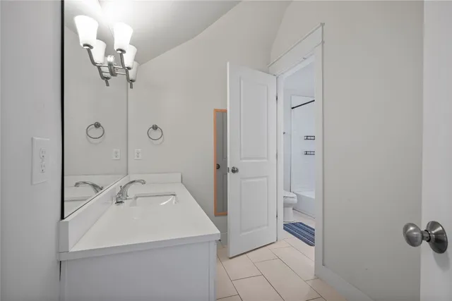 $2,669 | 13001 Hymeadow Drive, Unit 31, Austin, TX 78729