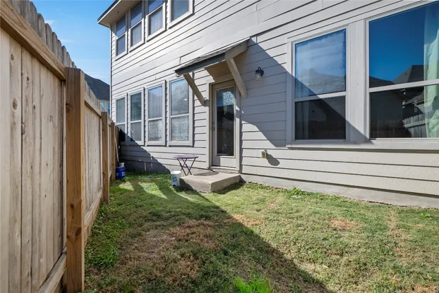 $2,669 | 13001 Hymeadow Drive, Unit 31, Austin, TX 78729