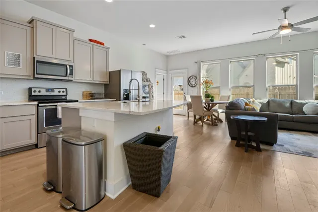 $2,669 | 13001 Hymeadow Drive, Unit 31, Austin, TX 78729