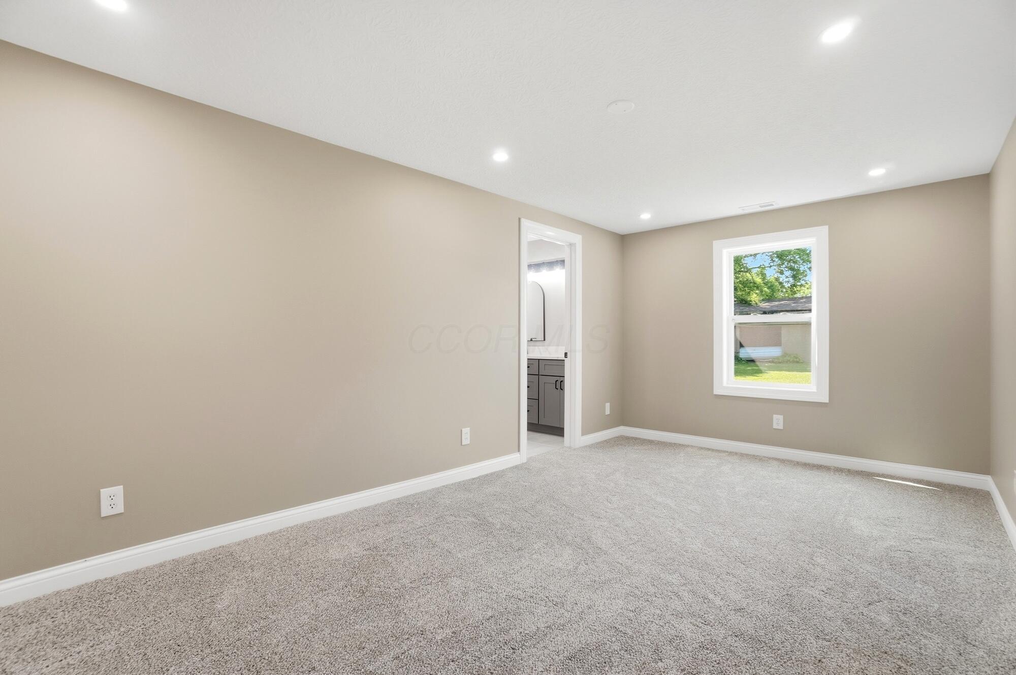 8385 Northeast Plain City-Georgesville Road, Unit R Plain City, OH 43064 - Photo 19 of 59 bed1