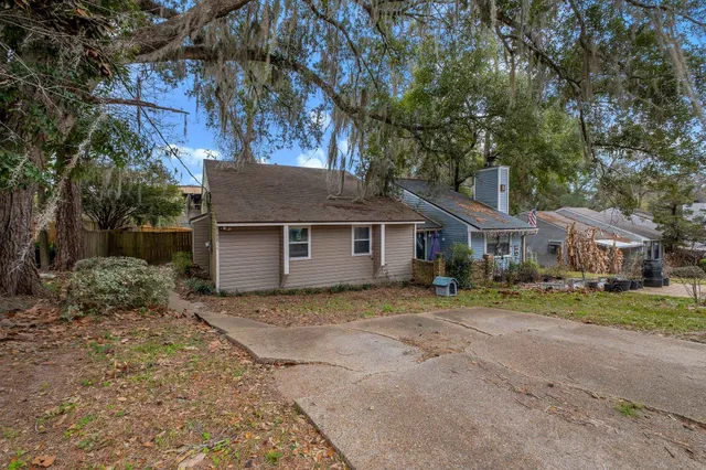 $1,600 | 2815 Misty Garden Circle, Tallahassee, FL 32303