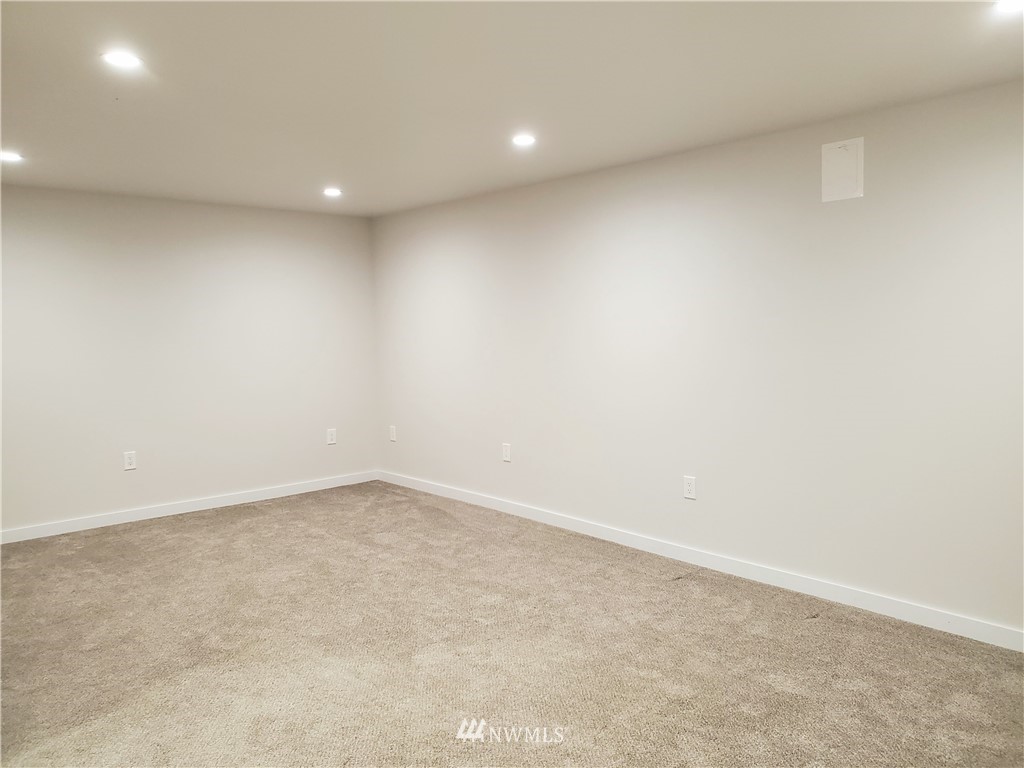 925 Southwest 16th Street Chehalis, WA 98532 - Photo 21 of 25 Gallery Image 21