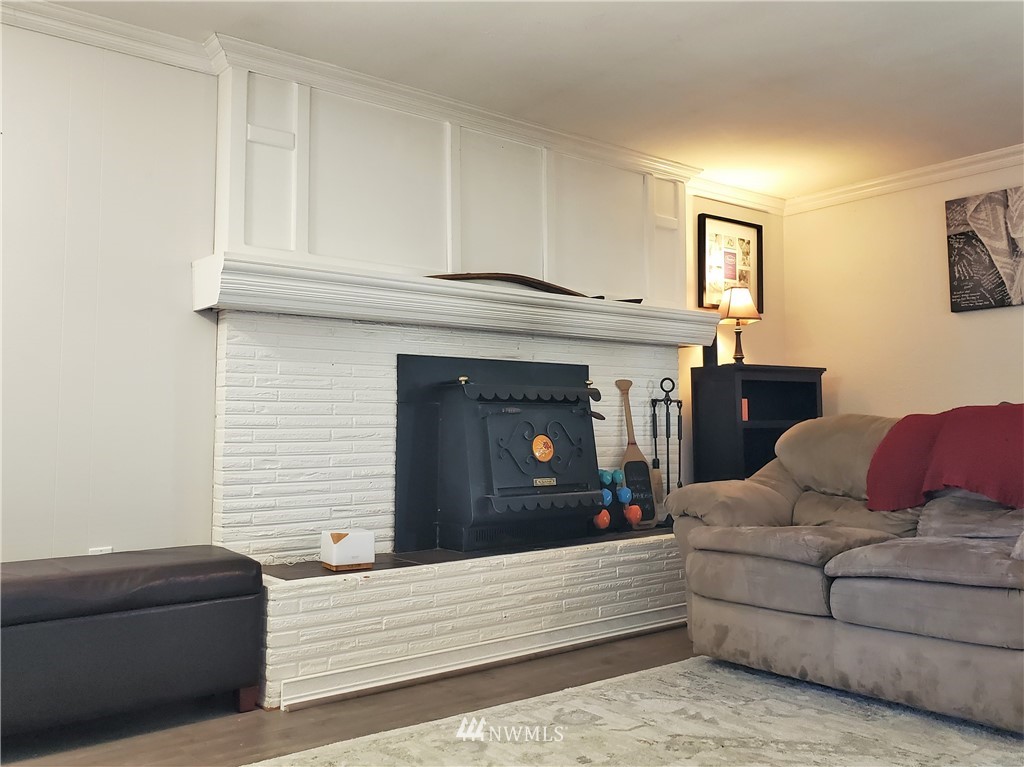 925 Southwest 16th Street Chehalis, WA 98532 - Photo 4 of 25 Gallery Image 4