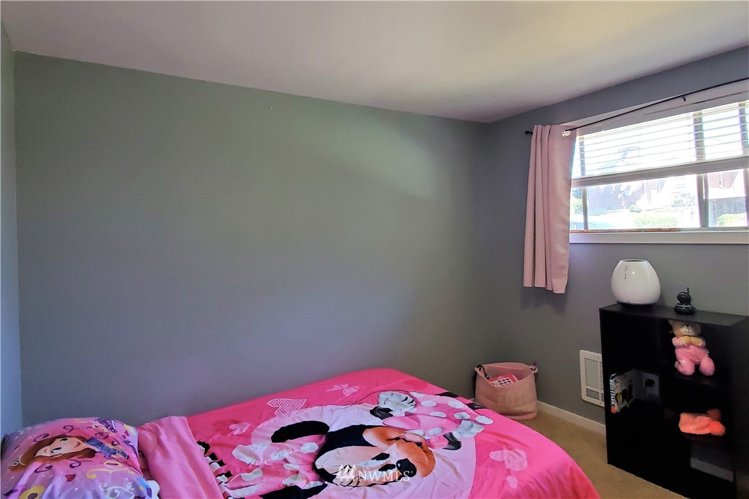 925 Southwest 16th Street Chehalis, WA 98532 - Photo 9 of 25 Gallery Image 9