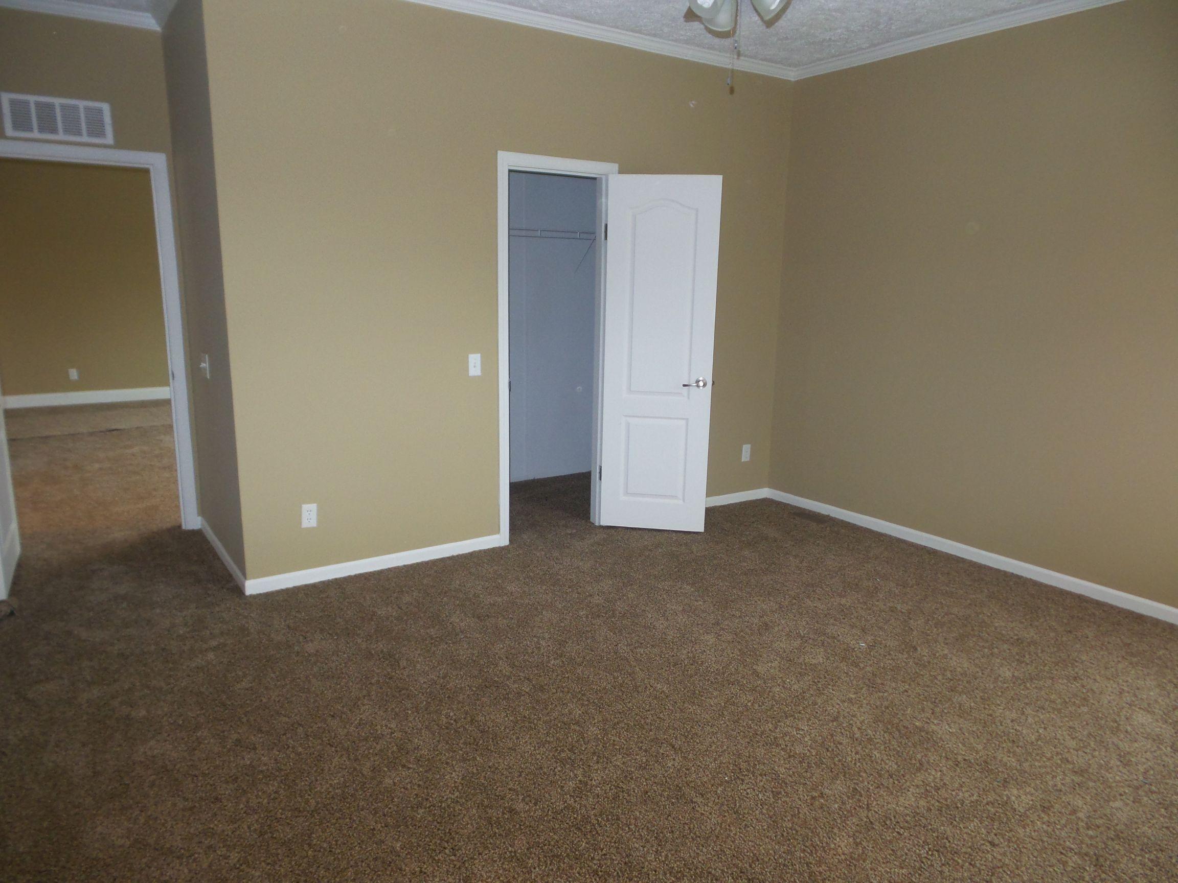 5818 Perry Road Knoxville, TN 37914 - Photo 13 of 28 20151003_133705