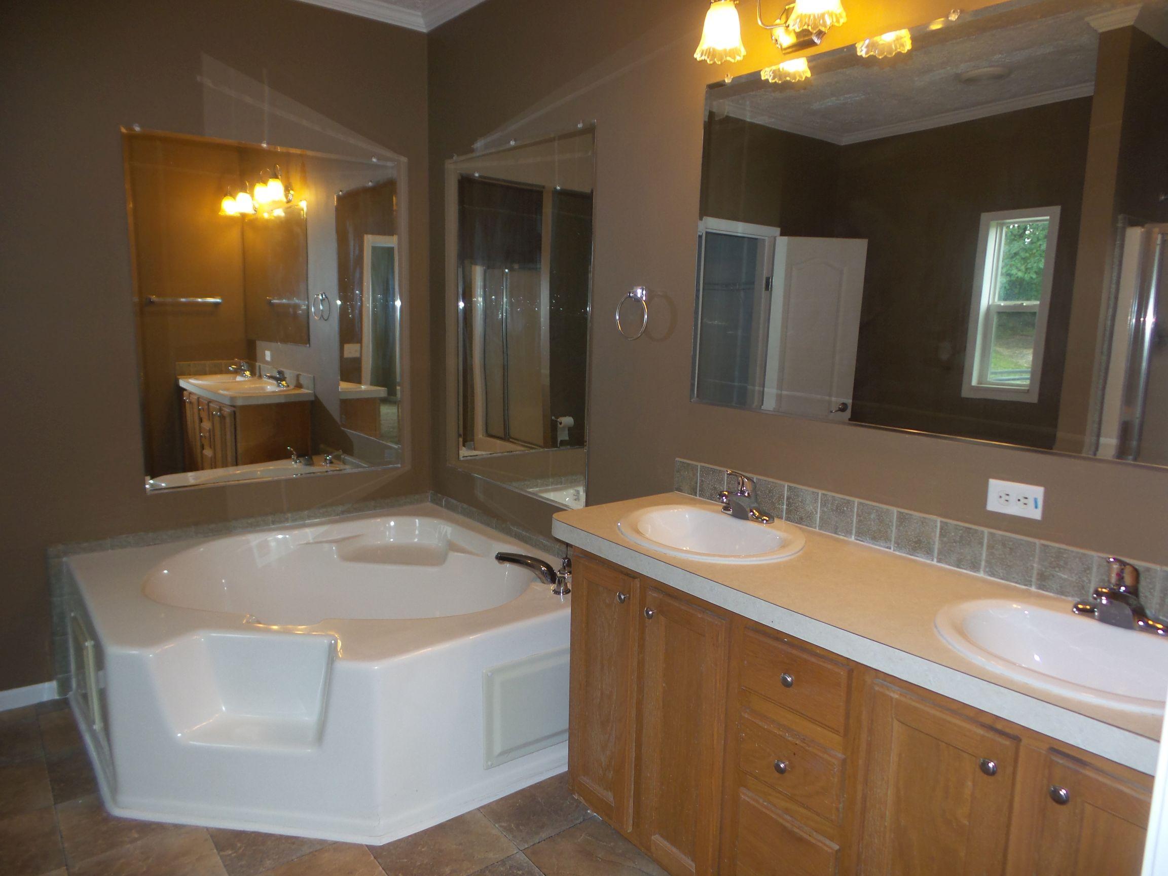 5818 Perry Road Knoxville, TN 37914 - Photo 14 of 28 20151003_133721