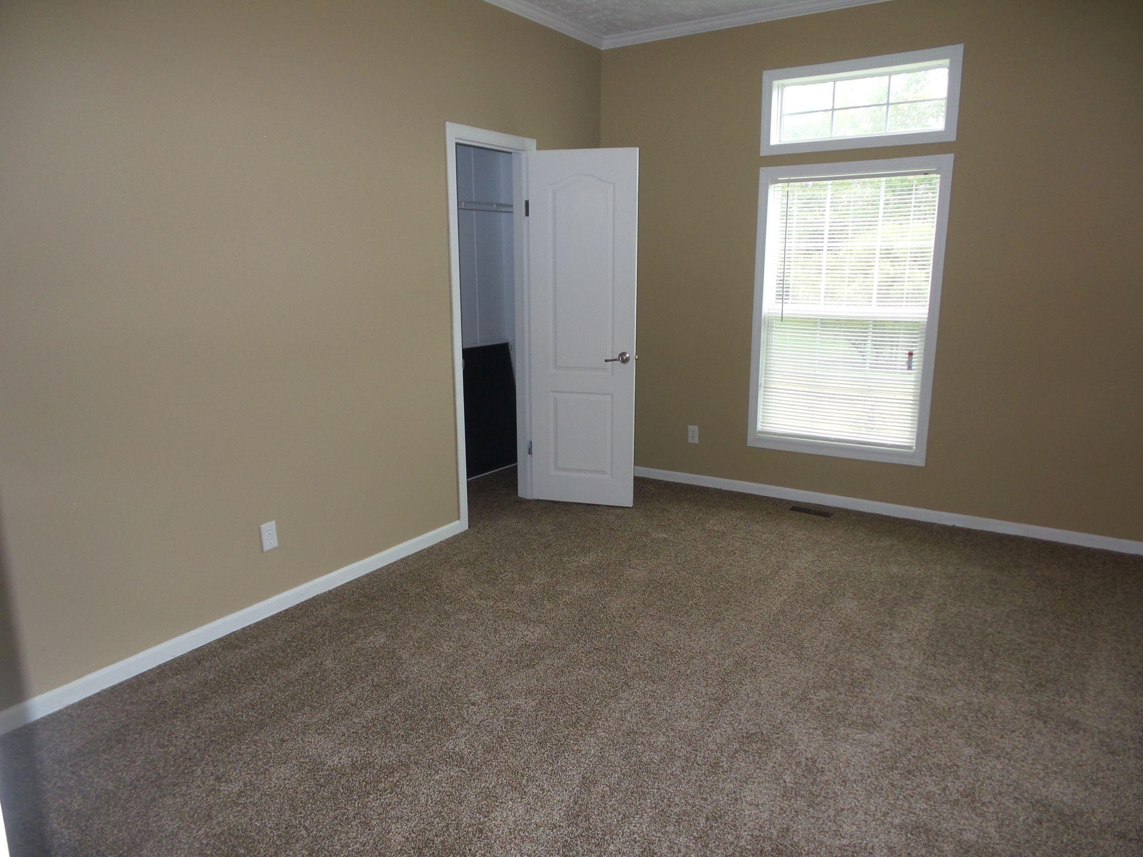 5818 Perry Road Knoxville, TN 37914 - Photo 16 of 28 20151003_133822