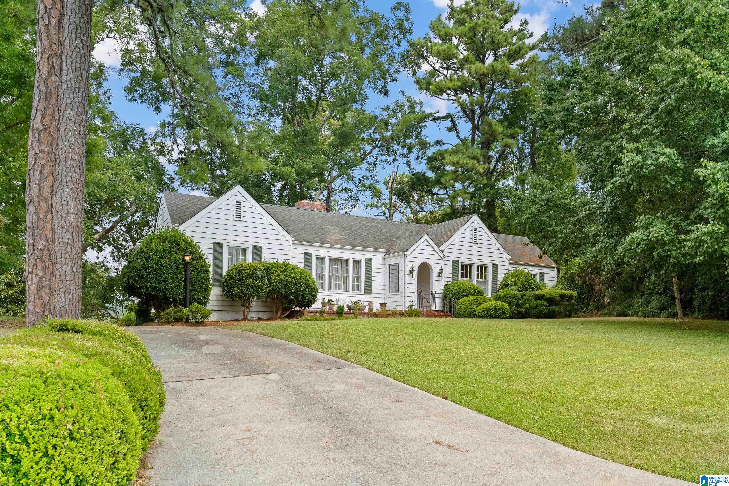 1618 Wellington Road Birmingham, AL 35209 - Photo 2 of 51