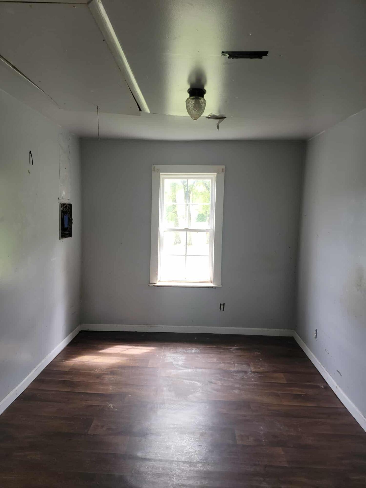 370 Reffitt Road Jeffersonville, KY 40337 - Photo 11 of 15 att.gR2x2xTUAF4t_xkJHNh3cnOnbiFfcr0NAqZH