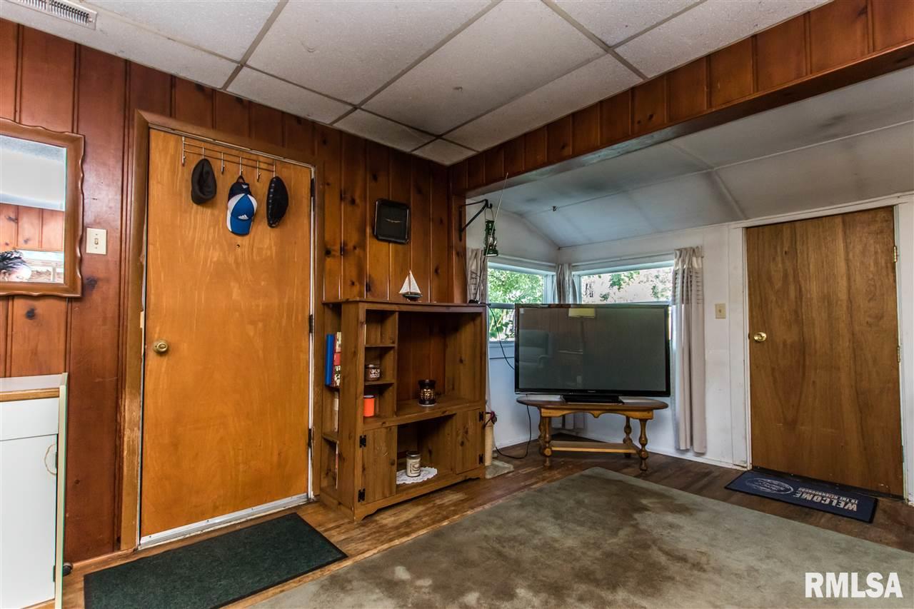15822 3rd Street Rome, IL 61562 - Photo 5 of 18 Gallery Image 5