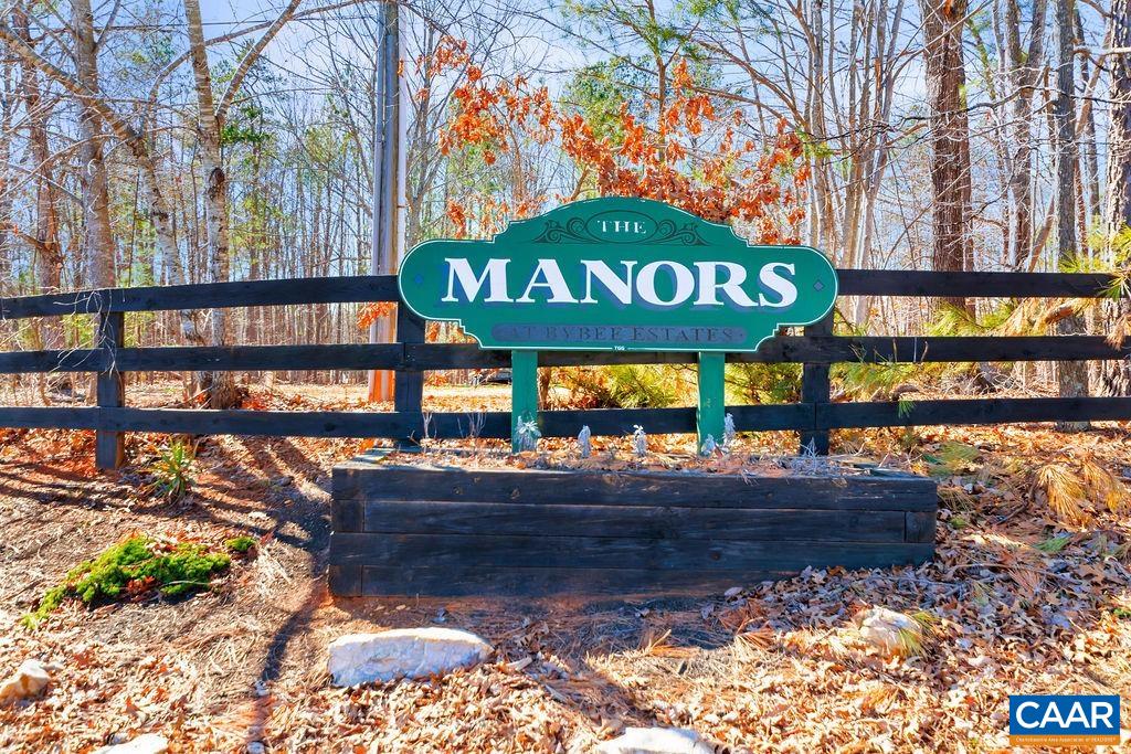 38 Bybee Estates Lane Palmyra, VA 22963 - Photo 30 of 30 a front view of a retail shops