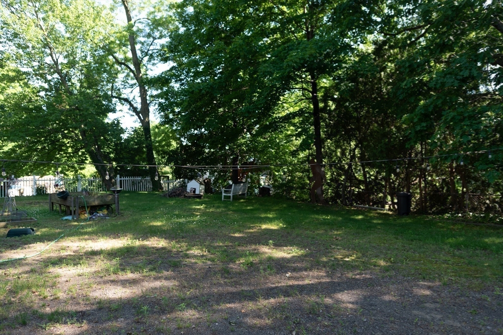 26 Sunset Road Dracut, MA 01826 - Photo 35 of 37