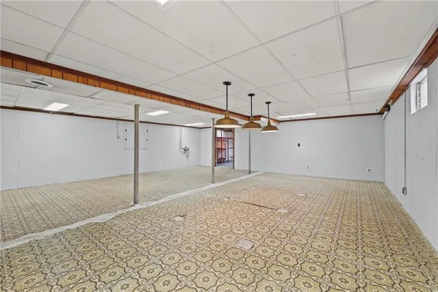 $299,000 | 10701 North Main Street, Kansas City, MO 64155