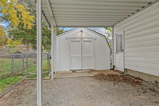 $299,000 | 10701 North Main Street, Kansas City, MO 64155