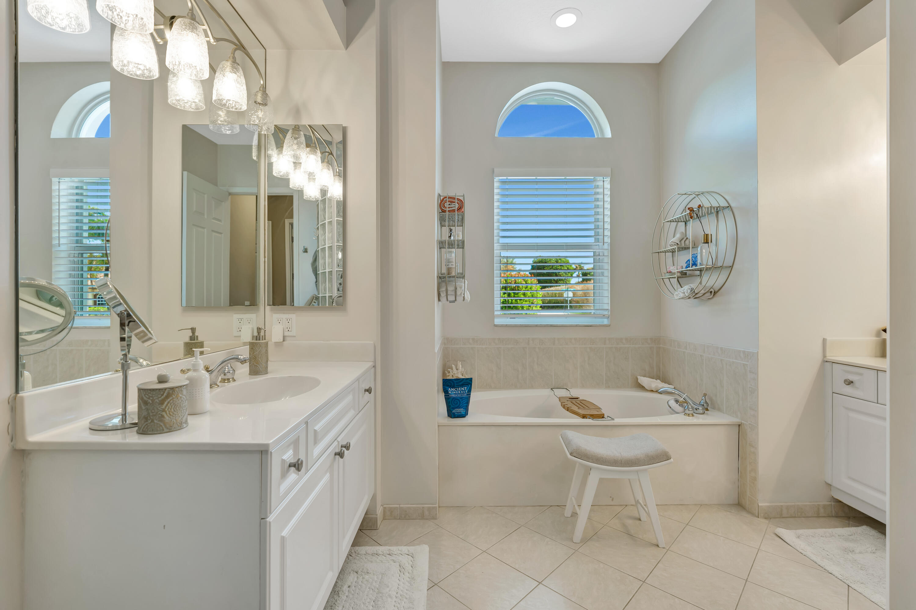 18938 Southeast Loxahatchee River Road Jupiter, FL 33458 - Photo 22 of 41 _MLP0126