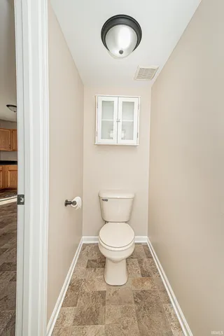 $324,900 | 10832 Deep Creek Court, Fort Wayne, IN 46804