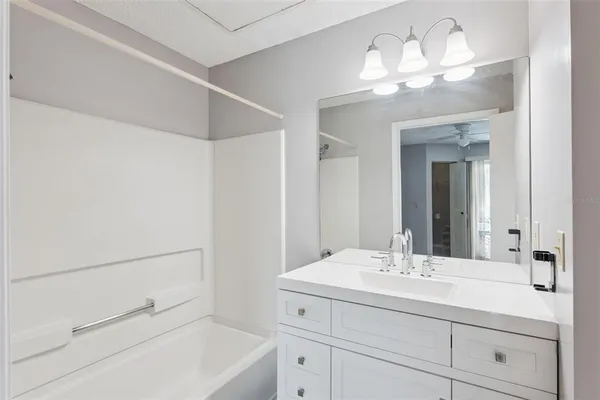 $1,300 | 711 Sugar Bay Way, Unit 313, Lake Mary, FL 32746