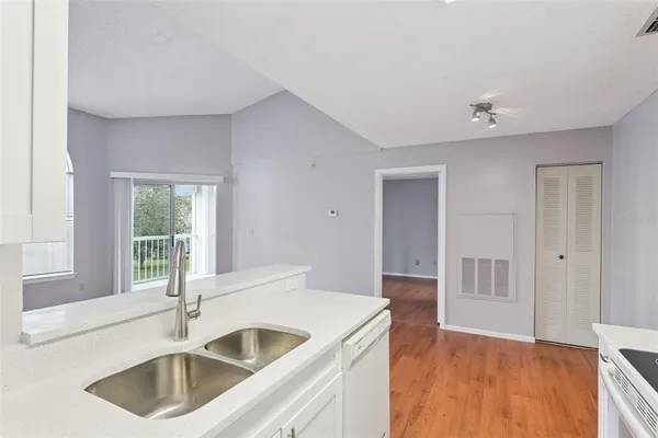 $1,300 | 711 Sugar Bay Way, Unit 313, Lake Mary, FL 32746