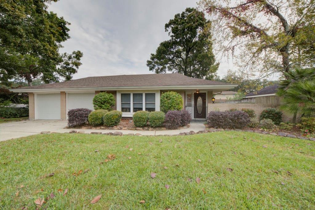9005 Chretien Point Place River Ridge, LA 70123 - Photo 1 of 17