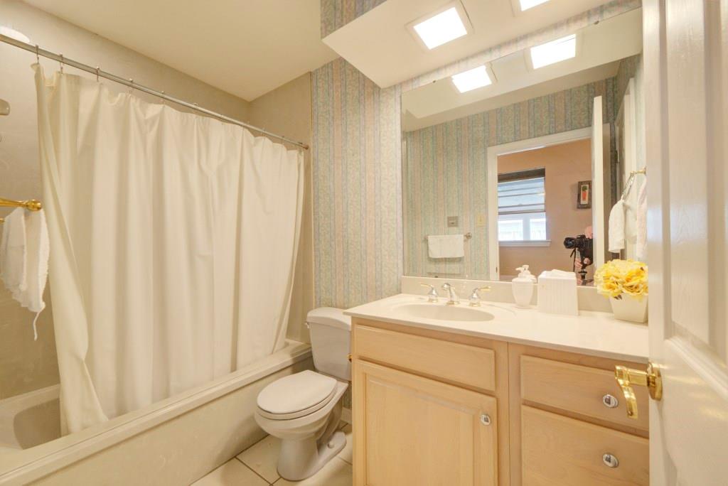 9005 Chretien Point Place River Ridge, LA 70123 - Photo 12 of 17