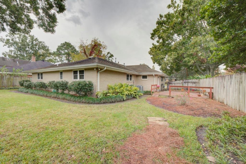 9005 Chretien Point Place River Ridge, LA 70123 - Photo 4 of 17