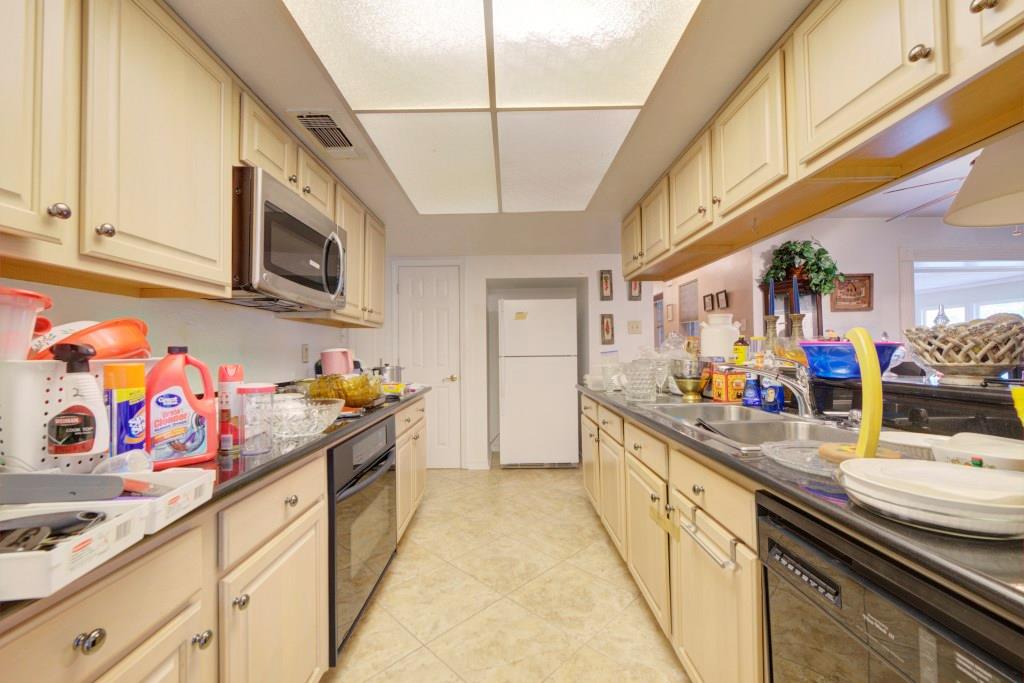9005 Chretien Point Place River Ridge, LA 70123 - Photo 10 of 17