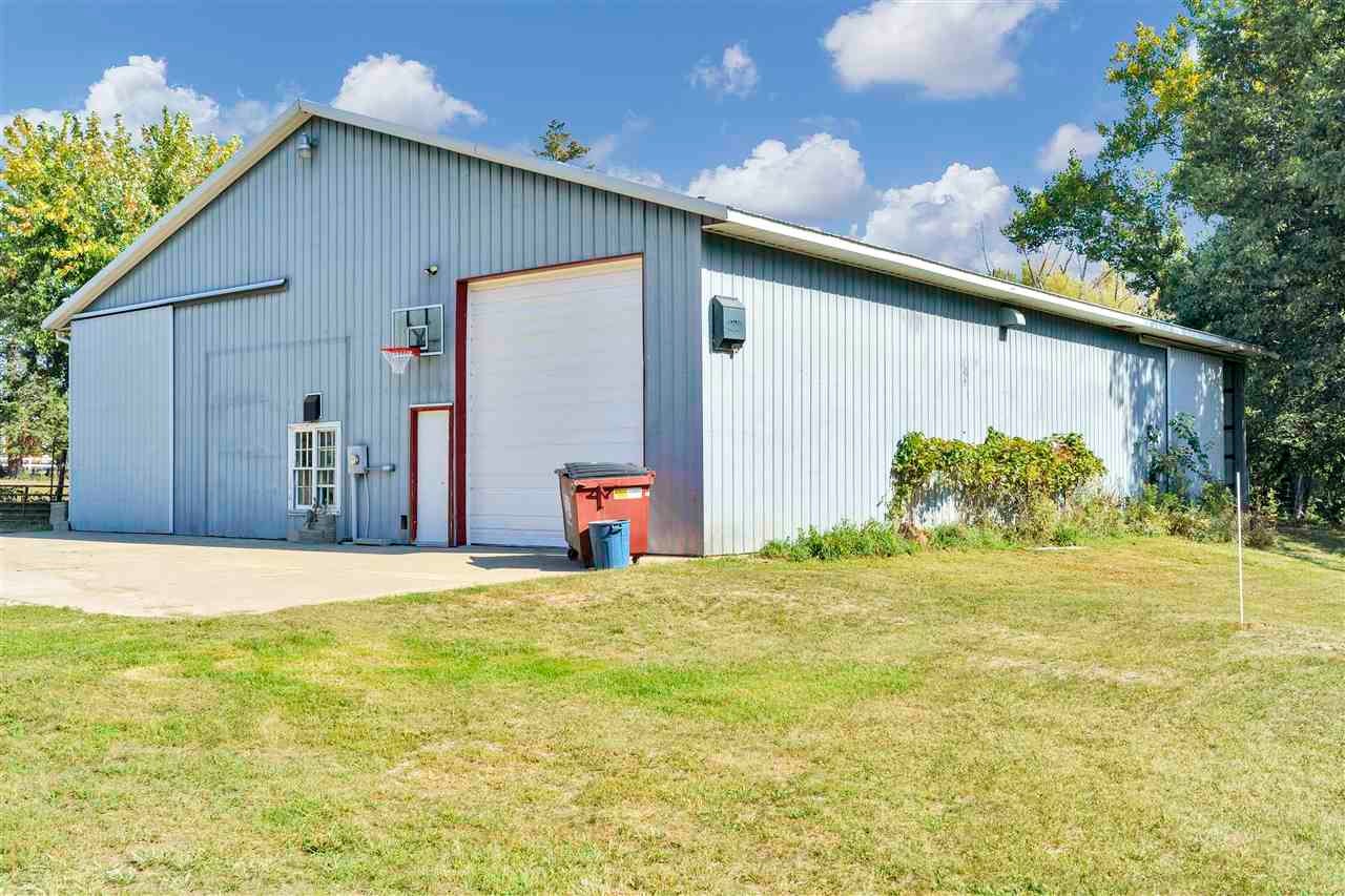 3133 Roberts Ferry Road Northeast Solon, IA 52333 - Photo 35 of 36 Gallery Image 35