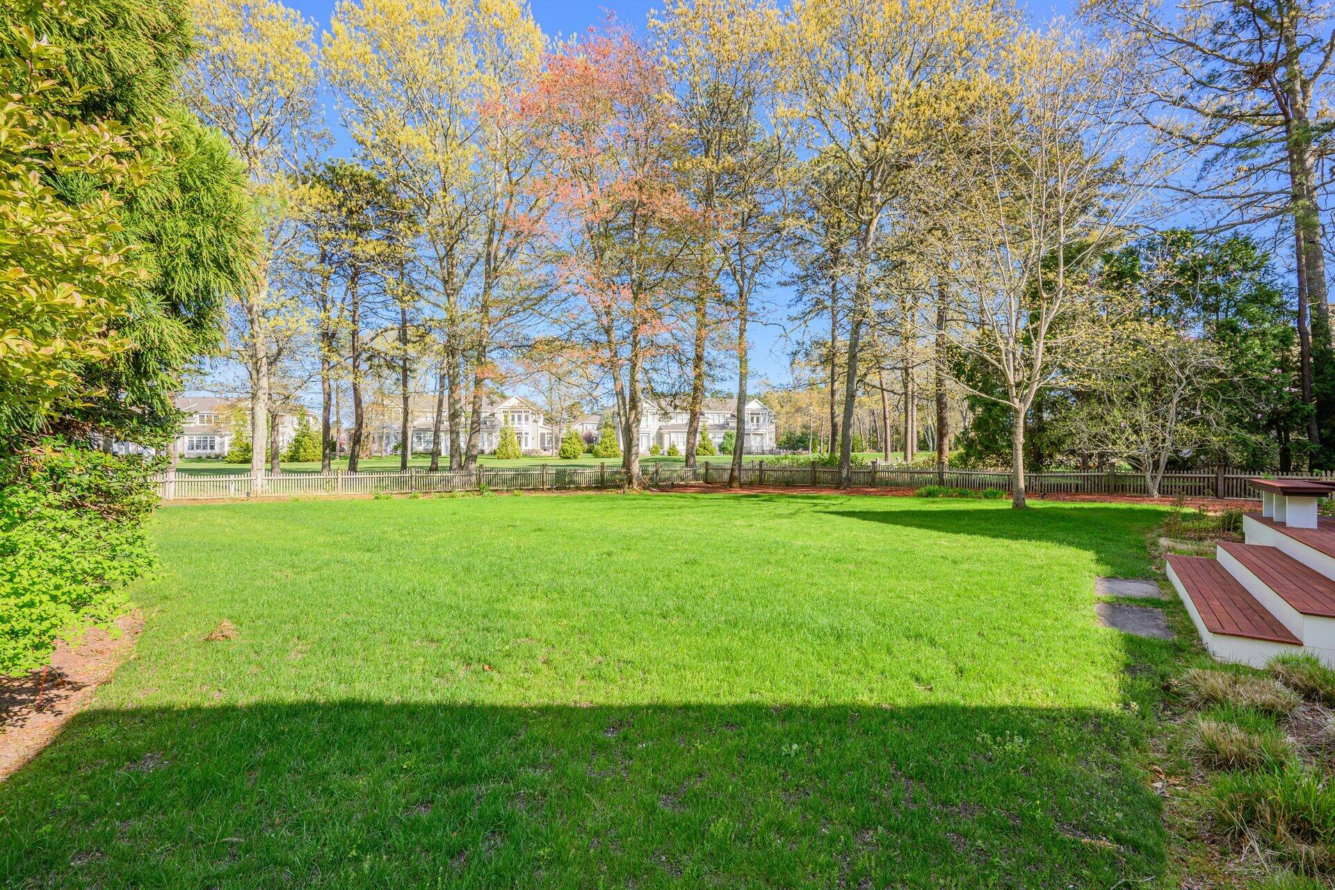 131 Dun Robin Road Mashpee, MA 02649 - Photo 20 of 28 21