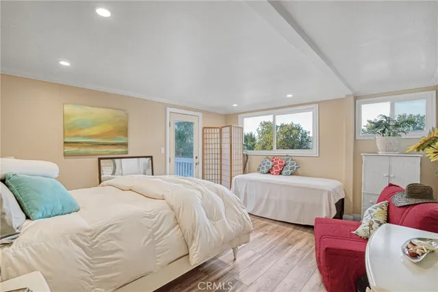 $385,000 | 4201 Topanga Canyon Boulevard, Unit 147, Woodland Hills, CA 91364