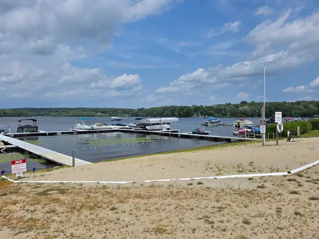 a view of swimming pool and lake view