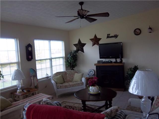 21883 Bolender Pontious Road Circleville, OH 43113 - Photo 9 of 9 Gallery Image 9