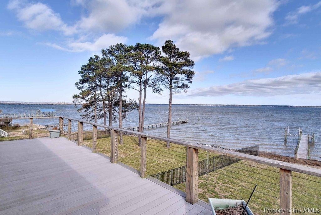 1612 Dandy Loop Road Yorktown, VA 23692 - Photo 39 of 42 Gallery Image 39