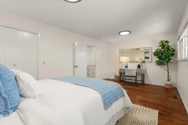 $4,250,000 | 1207 Woodview Terrace, Los Altos, CA 94024