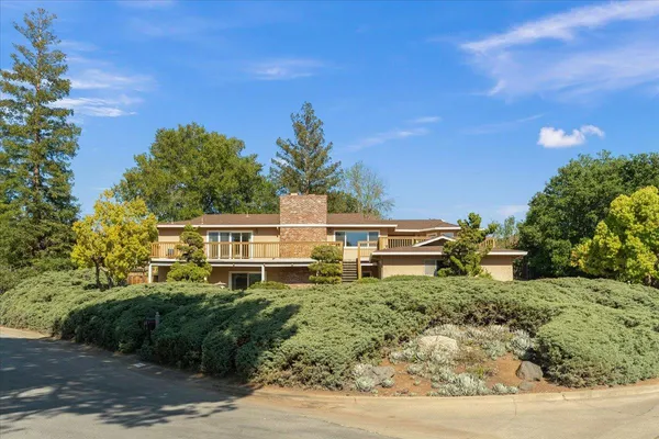 $4,500,000 | 1207 Woodview Terrace, Los Altos, CA 94024