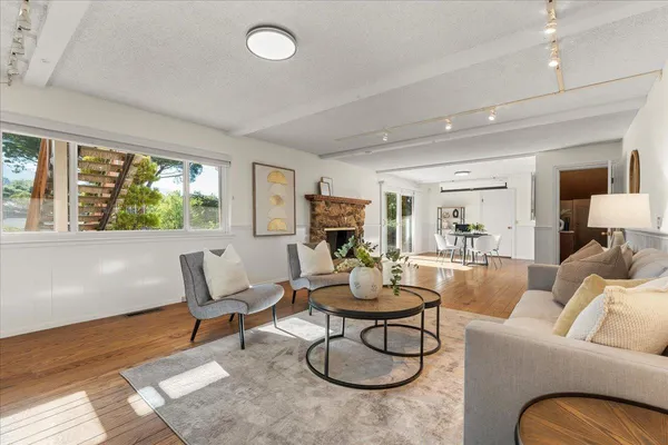 $4,250,000 | 1207 Woodview Terrace, Los Altos, CA 94024