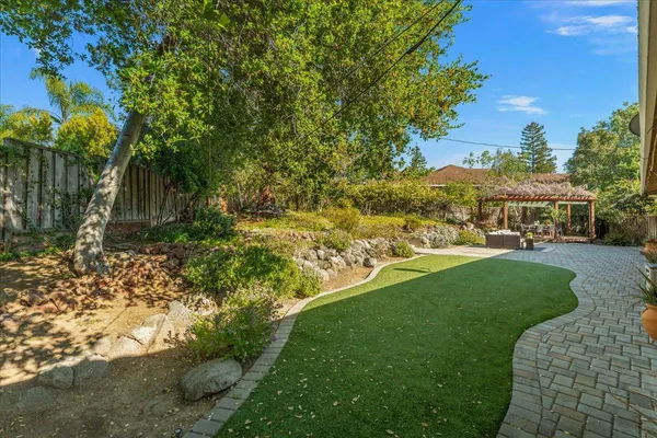 $4,250,000 | 1207 Woodview Terrace, Los Altos, CA 94024