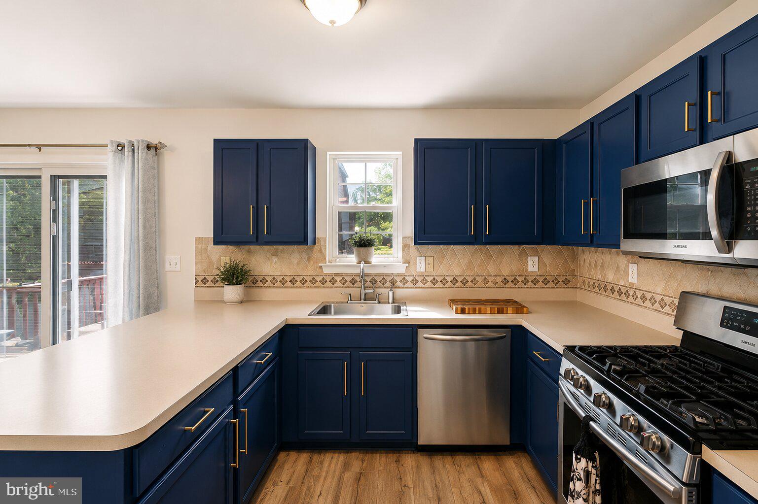 32 Millstream Road Clementon, NJ 08021 - Photo 6 of 16