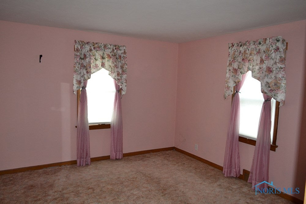 9002 Monclova Road Monclova, OH 43542 - Photo 16 of 36 Gallery Image 16