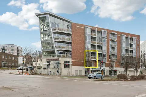 $299,900 | 1541 North Jefferson Street, Unit 209, Milwaukee, WI 53202