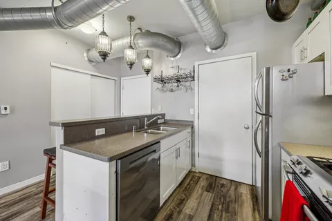 $299,900 | 1541 North Jefferson Street, Unit 209, Milwaukee, WI 53202