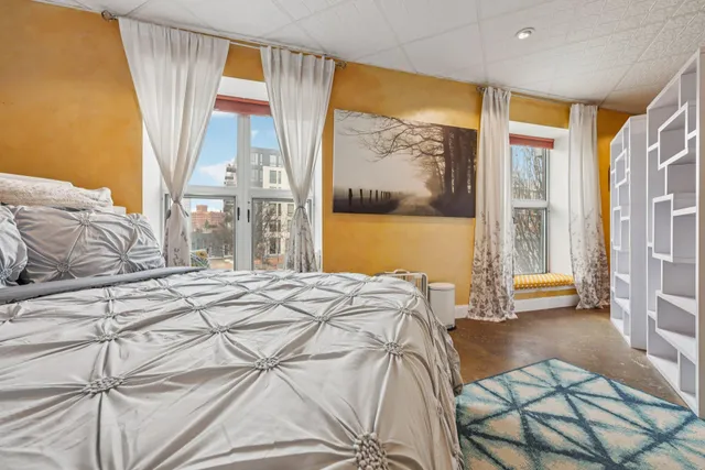 $299,900 | 1541 North Jefferson Street, Unit 209, Milwaukee, WI 53202