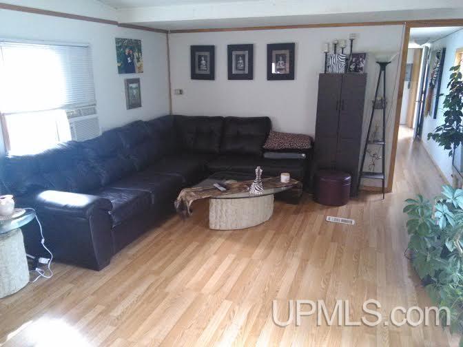 5487 J 5 Escanaba, MI 49829 - Photo 8 of 20