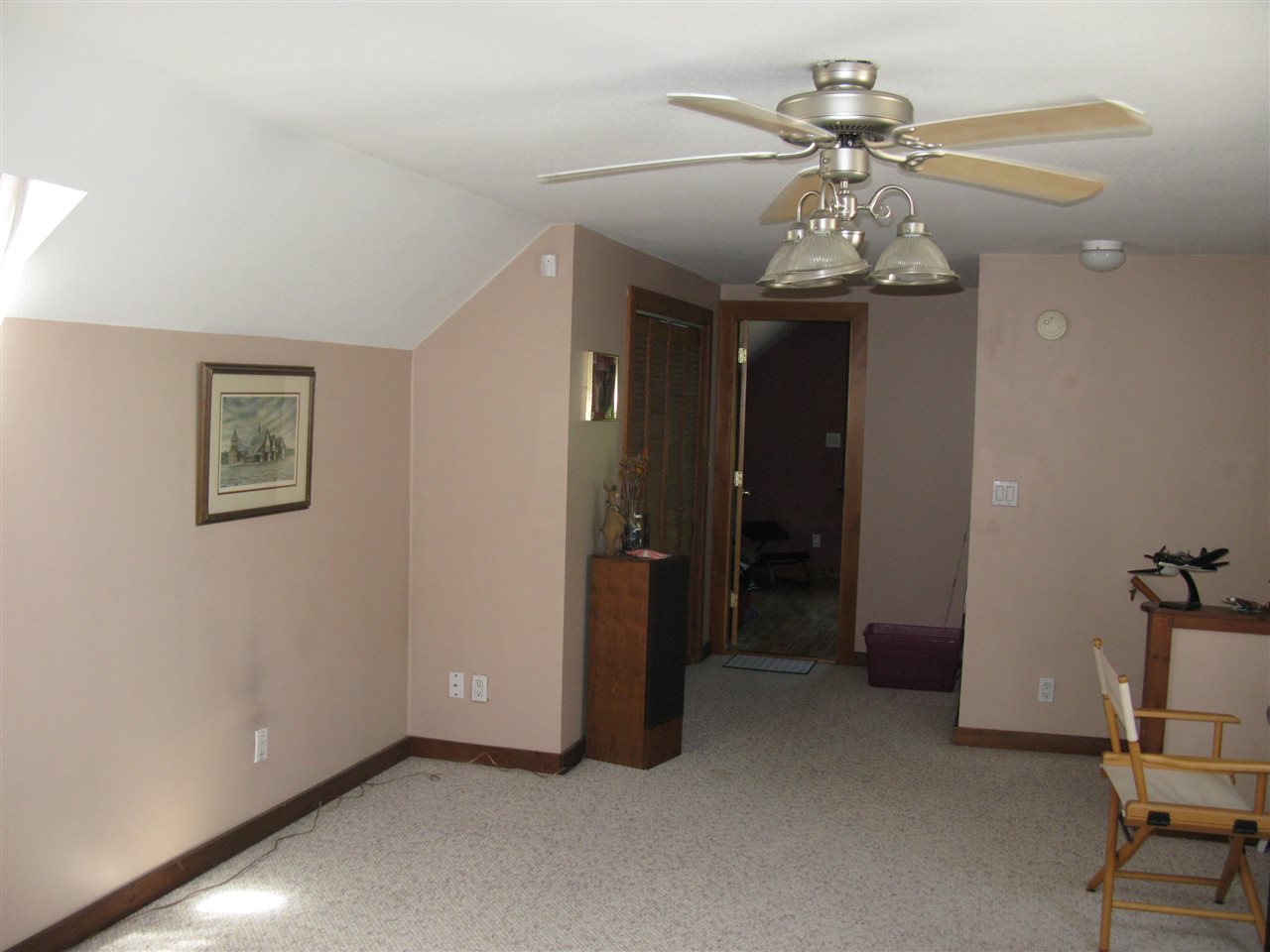 9 Lorraine Road Milan, NH 03588 - Photo 10 of 32 Gallery Image 10