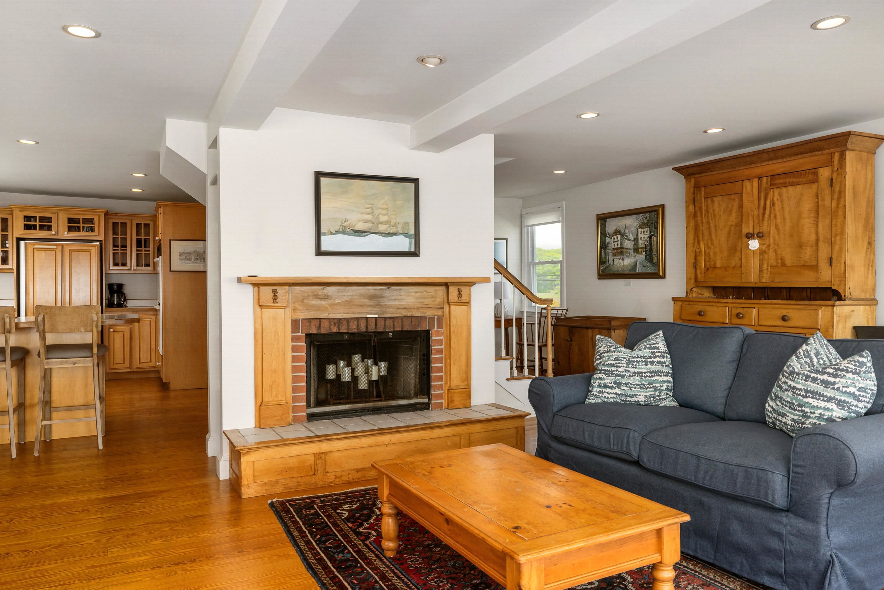 1304 Ocean Boulevard Rye, NH 03870 - Photo 16 of 40