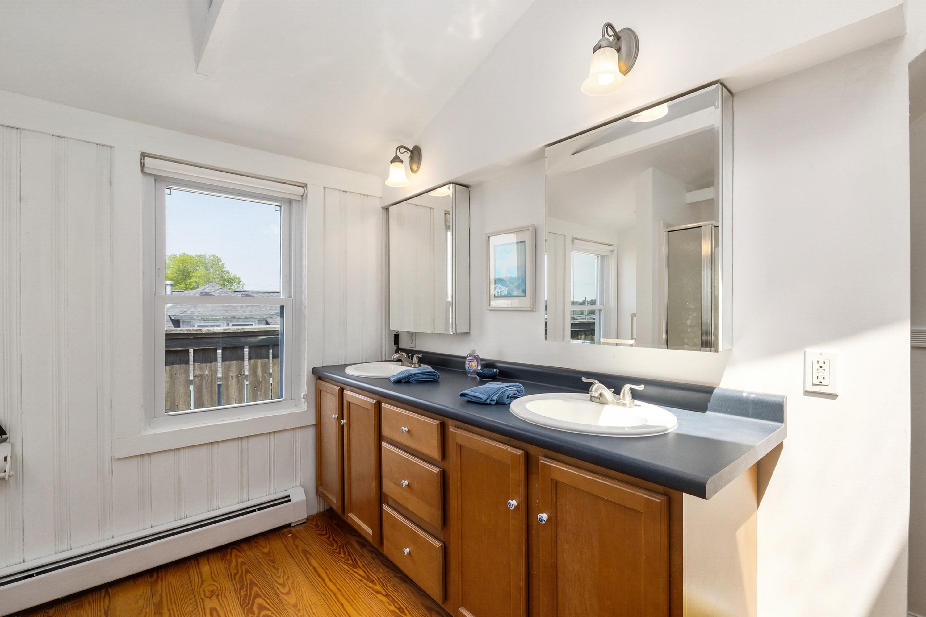 1304 Ocean Boulevard Rye, NH 03870 - Photo 37 of 40