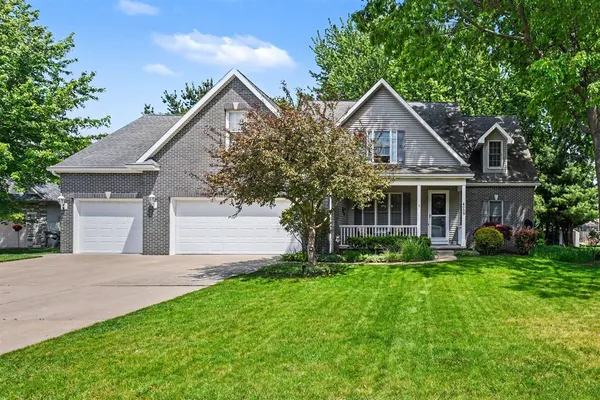 $529,900 | 4009 Tudor Drive, St. Joseph, MI 49085