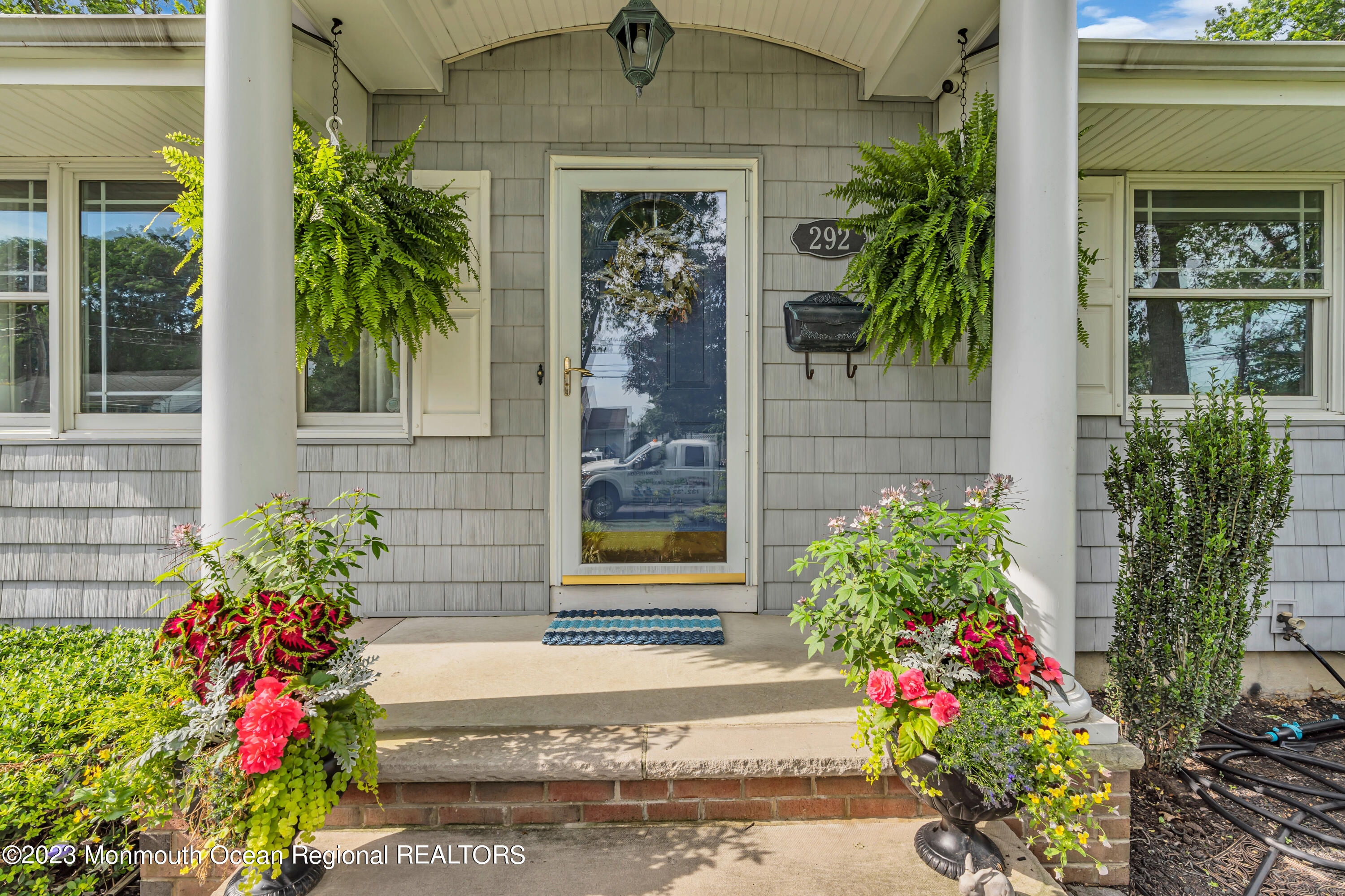 292 Edgemoor Road Belford, NJ 07718 - Photo 1 of 55 001_dsc02474