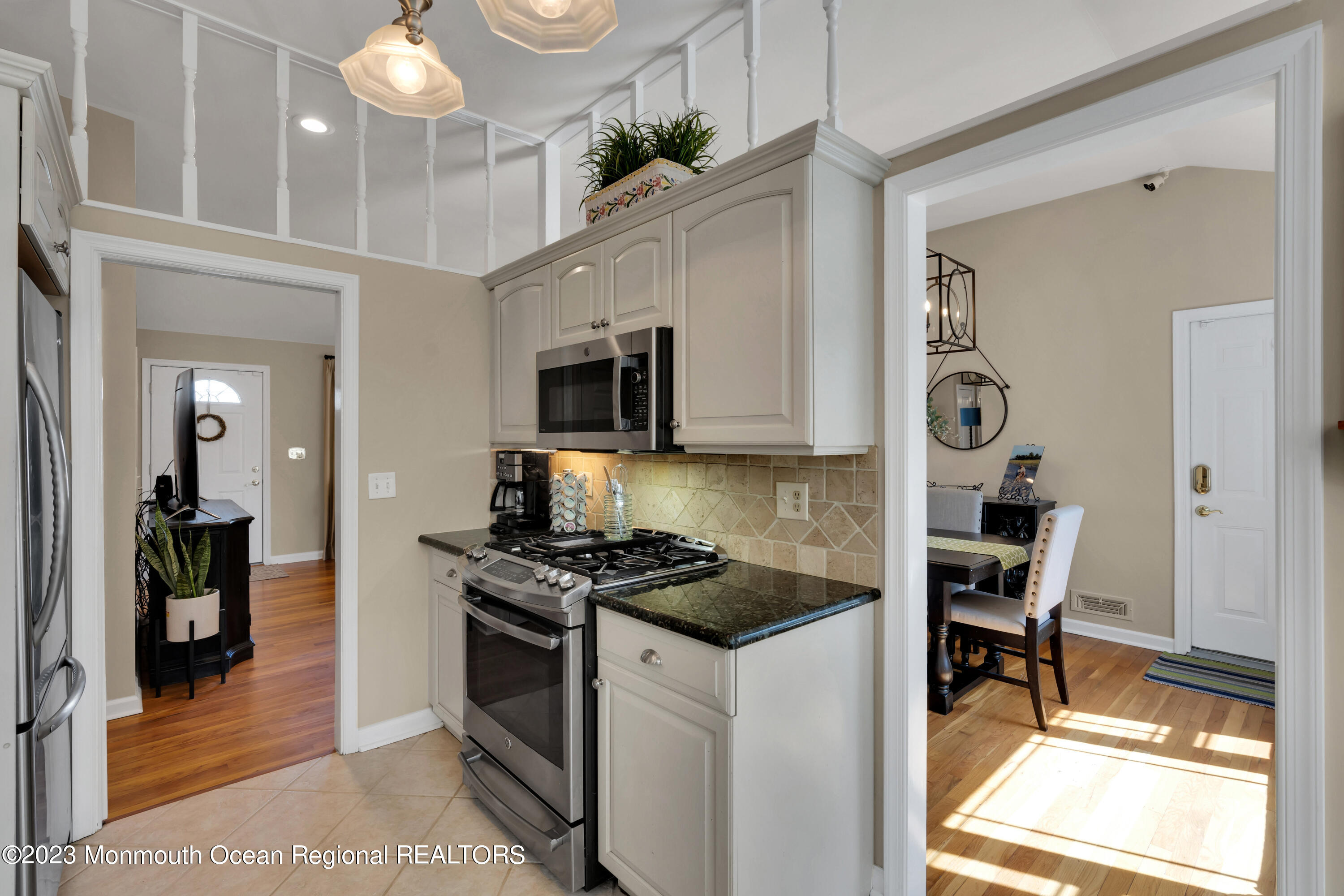 292 Edgemoor Road Belford, NJ 07718 - Photo 22 of 55 022_dsc03971